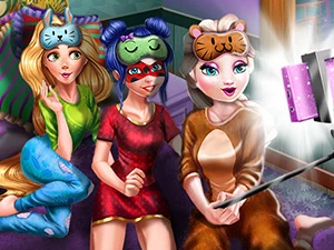 BFFs Sleepover Selfie - Play Free Best Dress-up Online Game on JangoGames.com