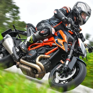 KTM Super Duke R Puzzle - Play Free Best Puzzle Online Game on JangoGames.com