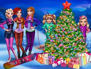 Princesses Christmas tree - Play Free Best Art Online Game on JangoGames.com